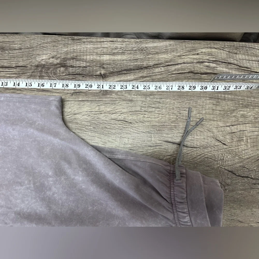 lululemon athletica Light Gray Wide Leg Culottes - Picture 8 of 9